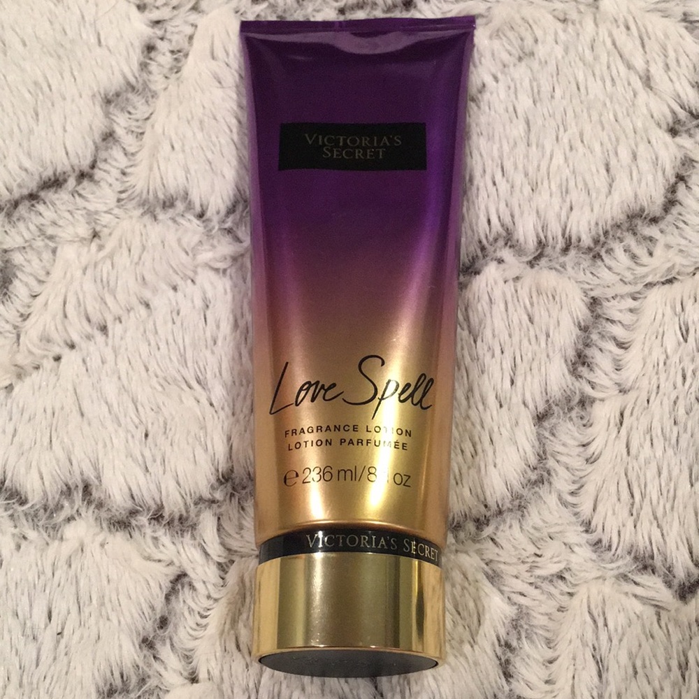 Victoria’s Secret lotion